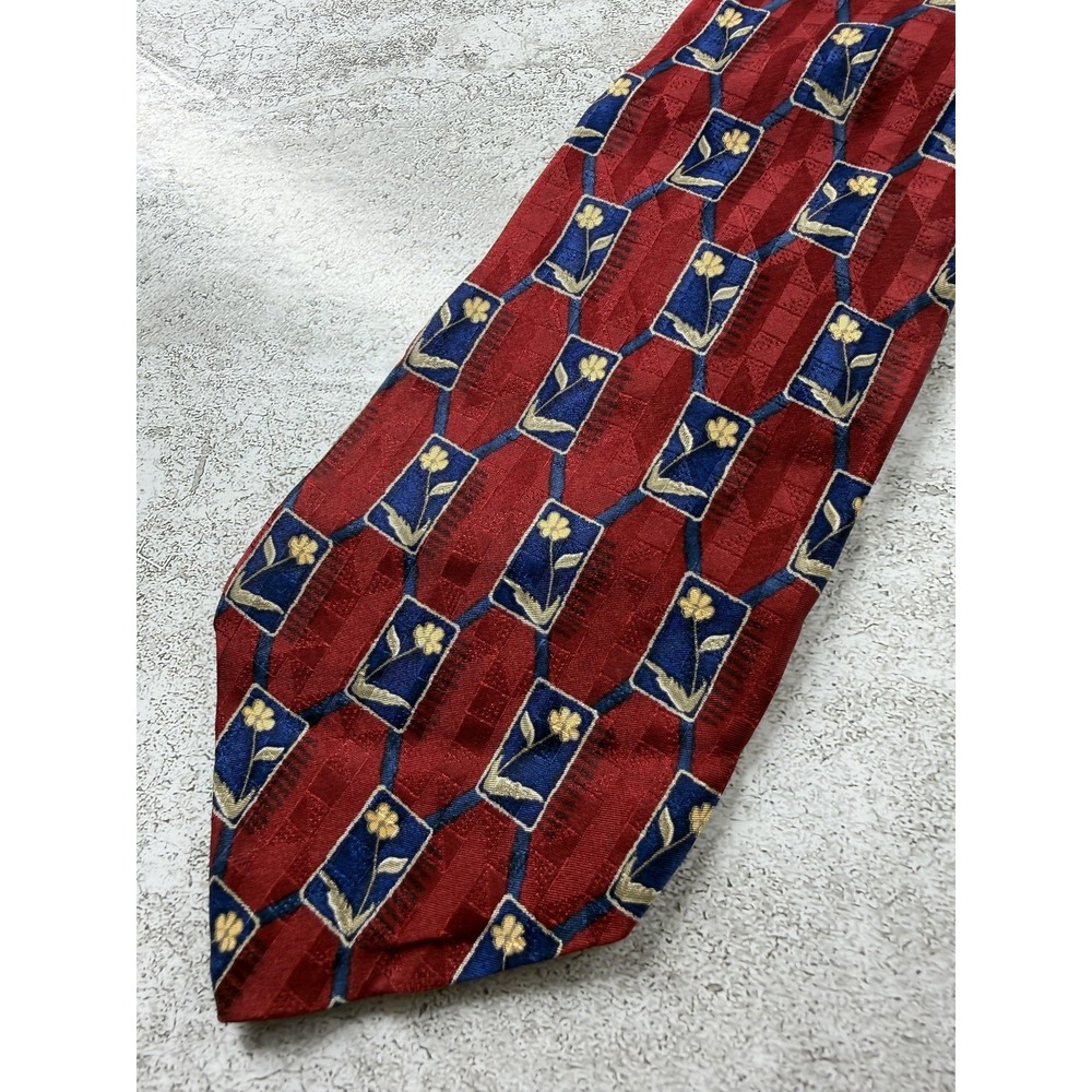 Jacobs Roberts Ltd 100% Silk Tie Mens One Size Red Floral Jacquard Pointed